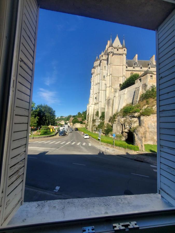 Châteaudun Maison Au Pied Du Chateau מראה חיצוני תמונה