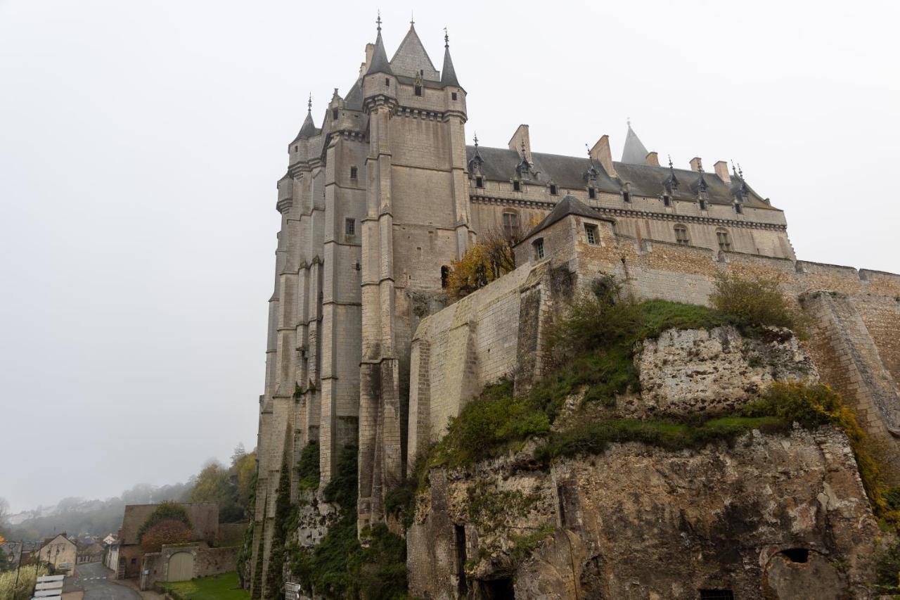 Châteaudun Maison Au Pied Du Chateau מראה חיצוני תמונה